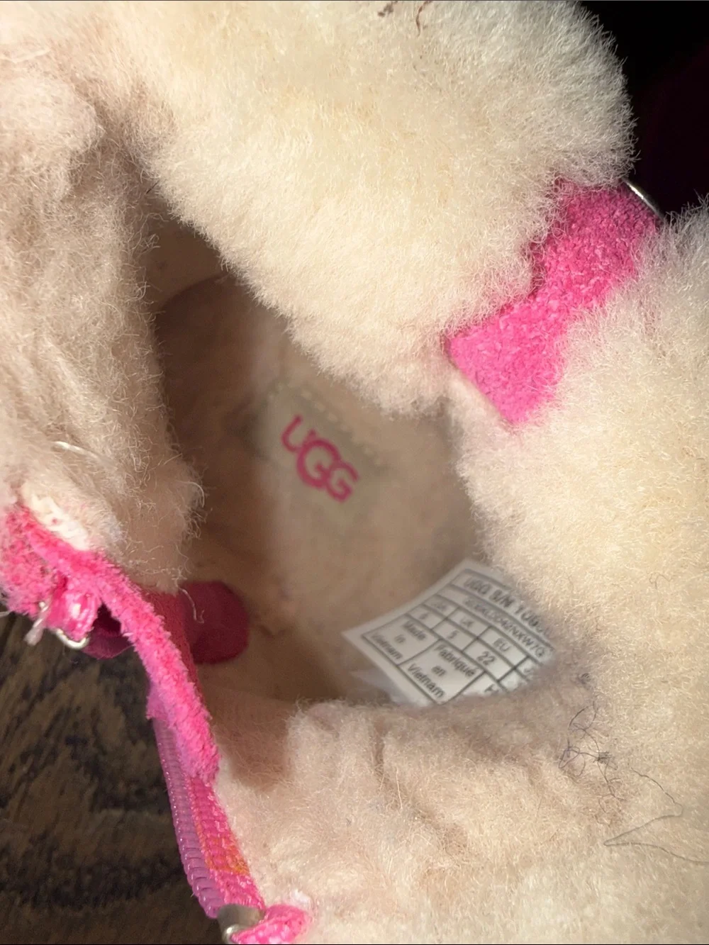 UGG Pink Shearling-Trim Kids Boots size 6 baby walker euc
